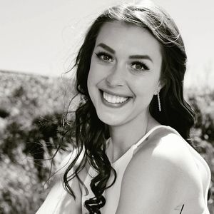 Meet your Posher, Alyssa-lynne